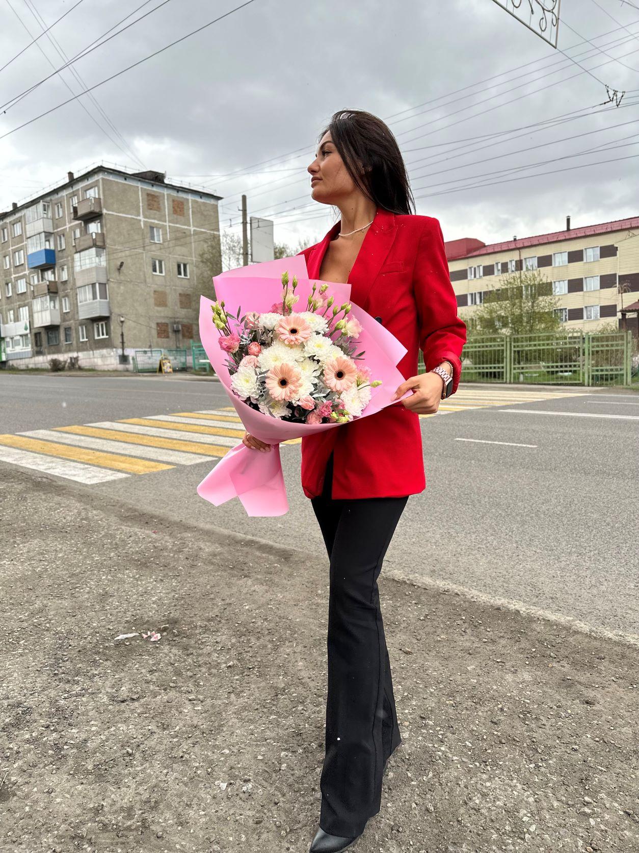 Букет белово. Белово цветы. Белово цветы дешево. Цветы в Белово каталоги..